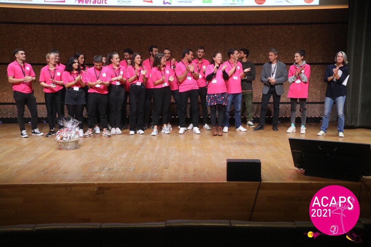 🦩CÉRÉMONIE DE CLÔTURE 

Un immense merci à l’équipe organisatrice et aux bénévoles grâce a qui ce congrès s’est déroulé au mieux 🙏🏼

Beaucoup d’énergie
Beaucoup de sourire 
Beaucoup de rose

🦩🦩🦩🦩