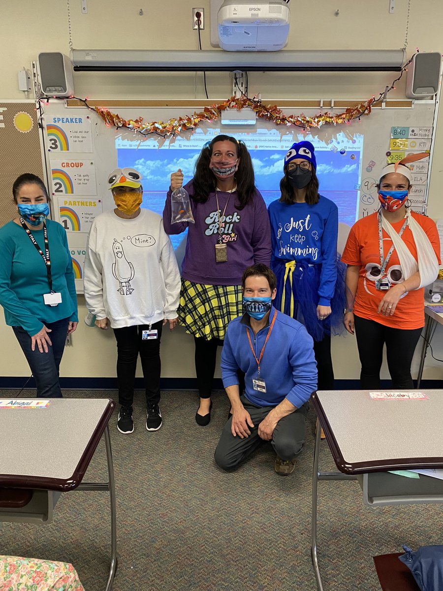 MrKilian_SRE's tweet image. Great morning for a Halloween Fun! SRE students and staff looked great In their costumes. #SREcommunity