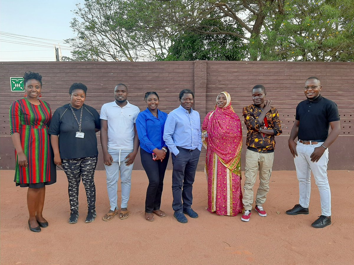 PamcaMalawi's tweet photo. Today 29/10/2021 marks the end of the  attachment of 4students from @mzunionline at #MAC/@KUHeS_mw. They participated in the activities at the insectary, lab &amp; field. This is the 1st time that #MAC is collaborating with @mzunionline.
With @SteveGowelo, @goupeyou_youmsi, @Micah800 https://t.co/Tvh6bdNAEl