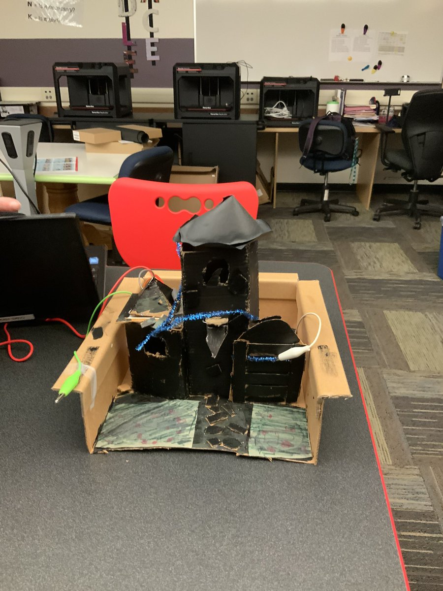 Julie Snyder tweet media