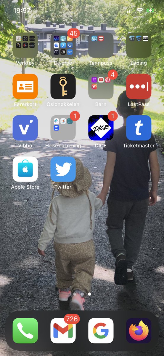 ErikJansenOslo's tweet photo. @Jangvik Mer action på side 2 og 3 https://t.co/bMKoOmE0dJ