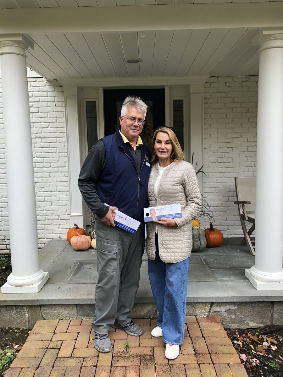 RepTKlarides's tweet image. I had a great time talking with voters in Redding this morning with @shabanforct! 

Remember to vote Republican this Tuesday across CT to keep your taxes low and communities safe!

#CTPolitics