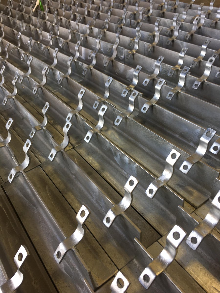 We've got shoes for dayyyysss!!
#APPMFG #Fabrication #Manufacturing #PipeShoes #MetalFab #YDWAPP