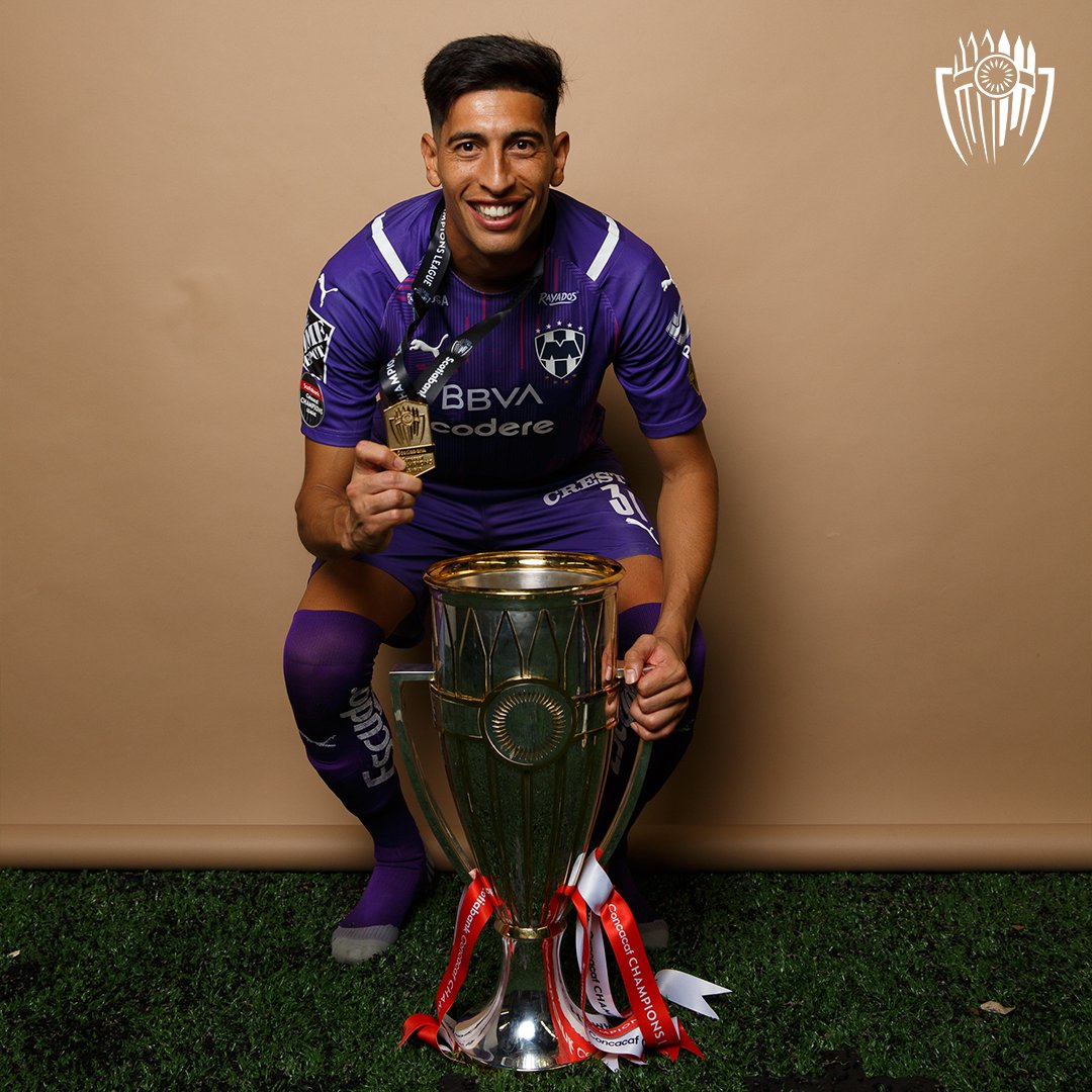 Brillantes Campeones 🏆 

#SCCL21 | <a href="/Rayados/">Rayados</a>