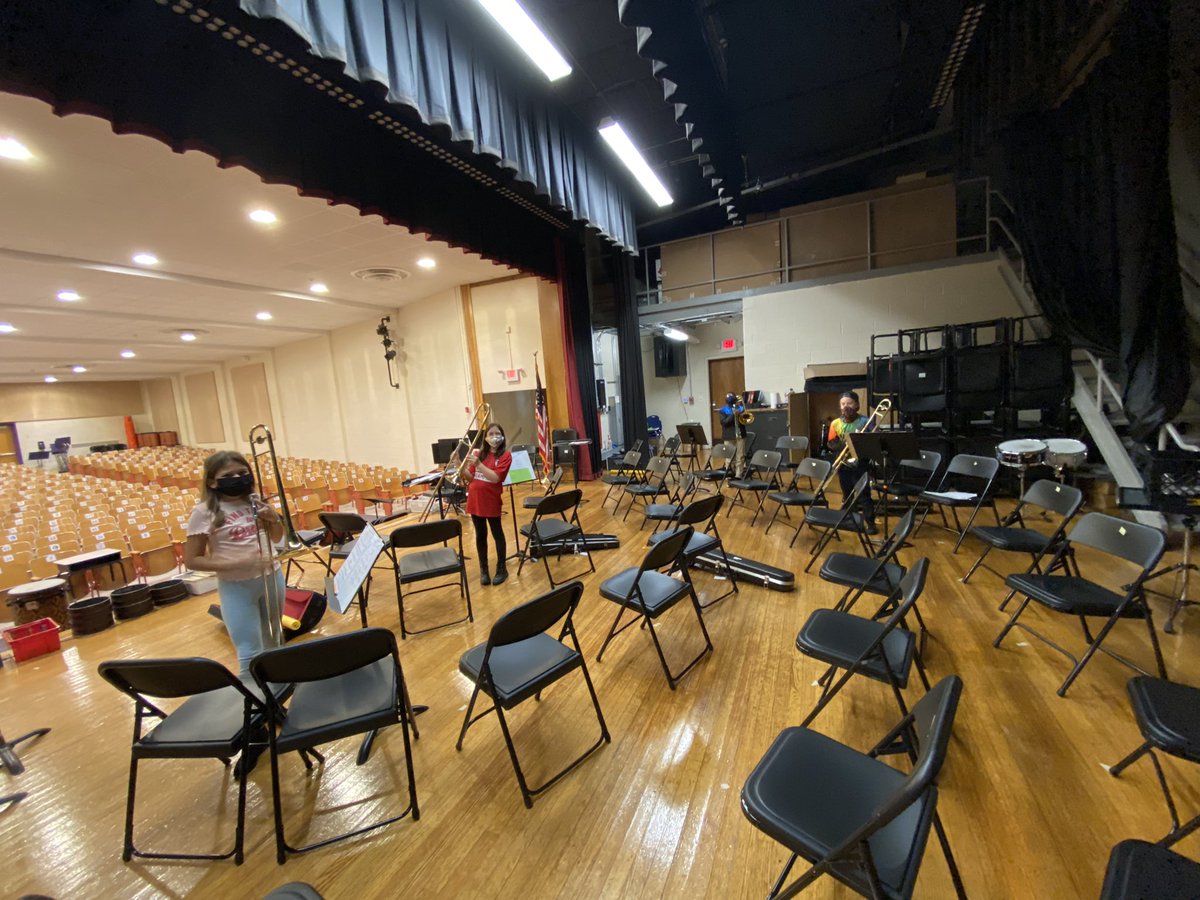 We may be far apart, but these trombones play together like a killer low brass section should! #successatcress #beginnertrombknes <a href="/IslipFPA/">Islip Fine & Performing Arts</a> <a href="/IslipCRES/">Commack Road ES</a>