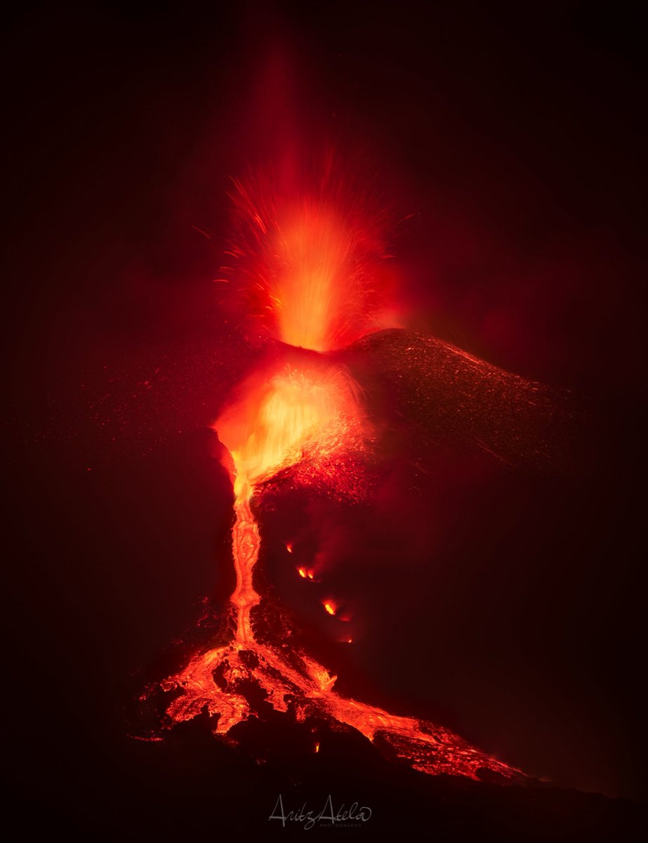“Mount Doom”

Mezmerezing and scary at the same time.