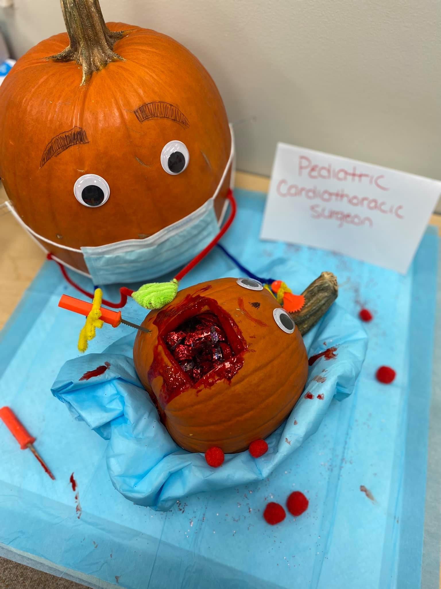 50 creative and fun pumpkin decorating contest ideas 