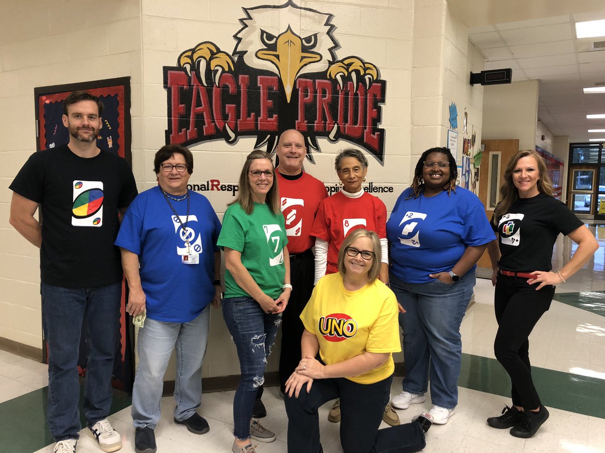 MMSOpportunity's tweet photo. Team Opportunity wraps up Red Ribbon Week with “Costume Day”. What a fun day! Even the teachers showed out dressed as a deck of Uno cards. @MadrasEagles https://t.co/uaEWiwBlPb