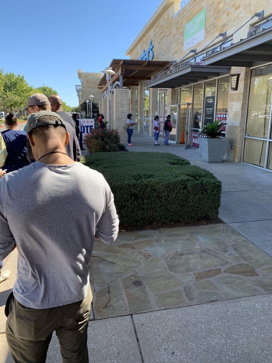 EricaProffer's tweet photo. This is probably the only time I’m happy to be in a line. This means folks are out voting in this local/state election … where we are only voting on propositions. https://t.co/x51nLx1VDt