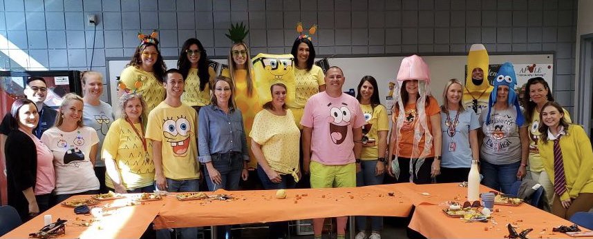 teachwithbonk's tweet photo. Lots of laughsโฆso grateful to work with these people! (p.s. I am the sea ๐) Happy Halloween ๐ #ylms https://t.co/7JmZ0d6QAx