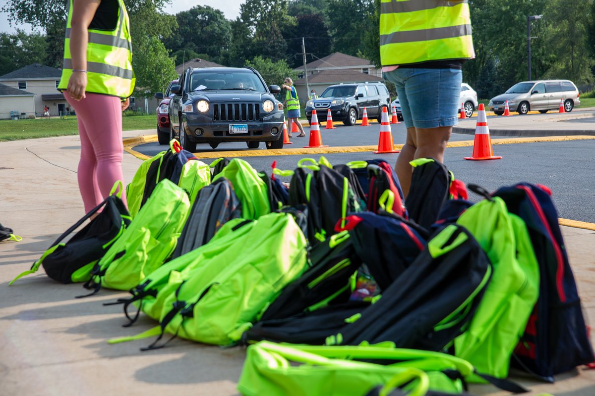 unitedwaychi's tweet photo. “This is a tight community where we help and look out for each other.” @WeGoTogetherWC rallied support for families through its Back to School Bash, providing 770+ backpacks &amp; school supplies. Read more: https://t.co/hXKR8ifxdj #LIVEUNITED #NeighborhoodNetwork #WestChicago https://t.co/razDs0Jehd