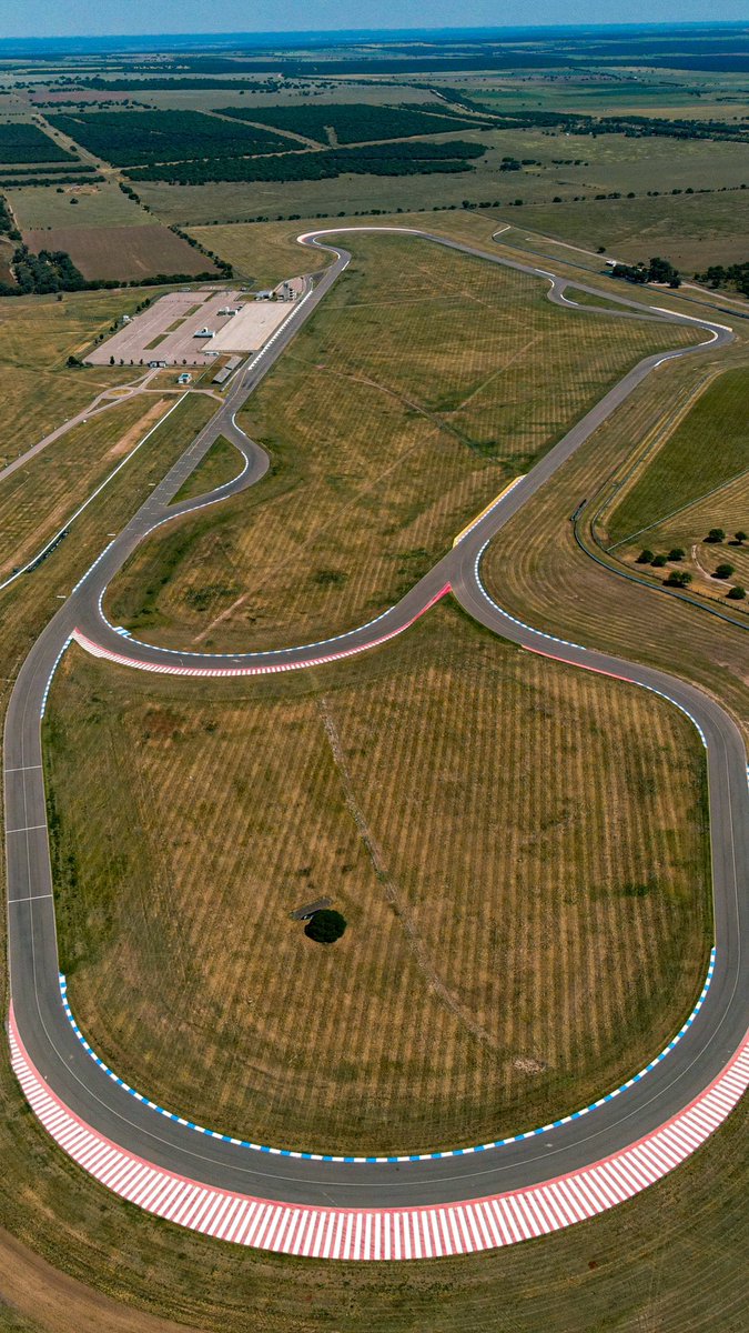 delsoldrone's tweet photo. Autódromo de Toay

Se viene Noviembre, un mes con automovilismo nacional en nuestra provincia. ⚡🏁
📆 12 y 13 de Noviembre: @actcargentina #TCenToay 
📆 20-21 de Noviembre: @prensatn #TNenToay
Te esperamos en el Autodromo Provincia de La Pampa. https://t.co/5cGgYpKgvd