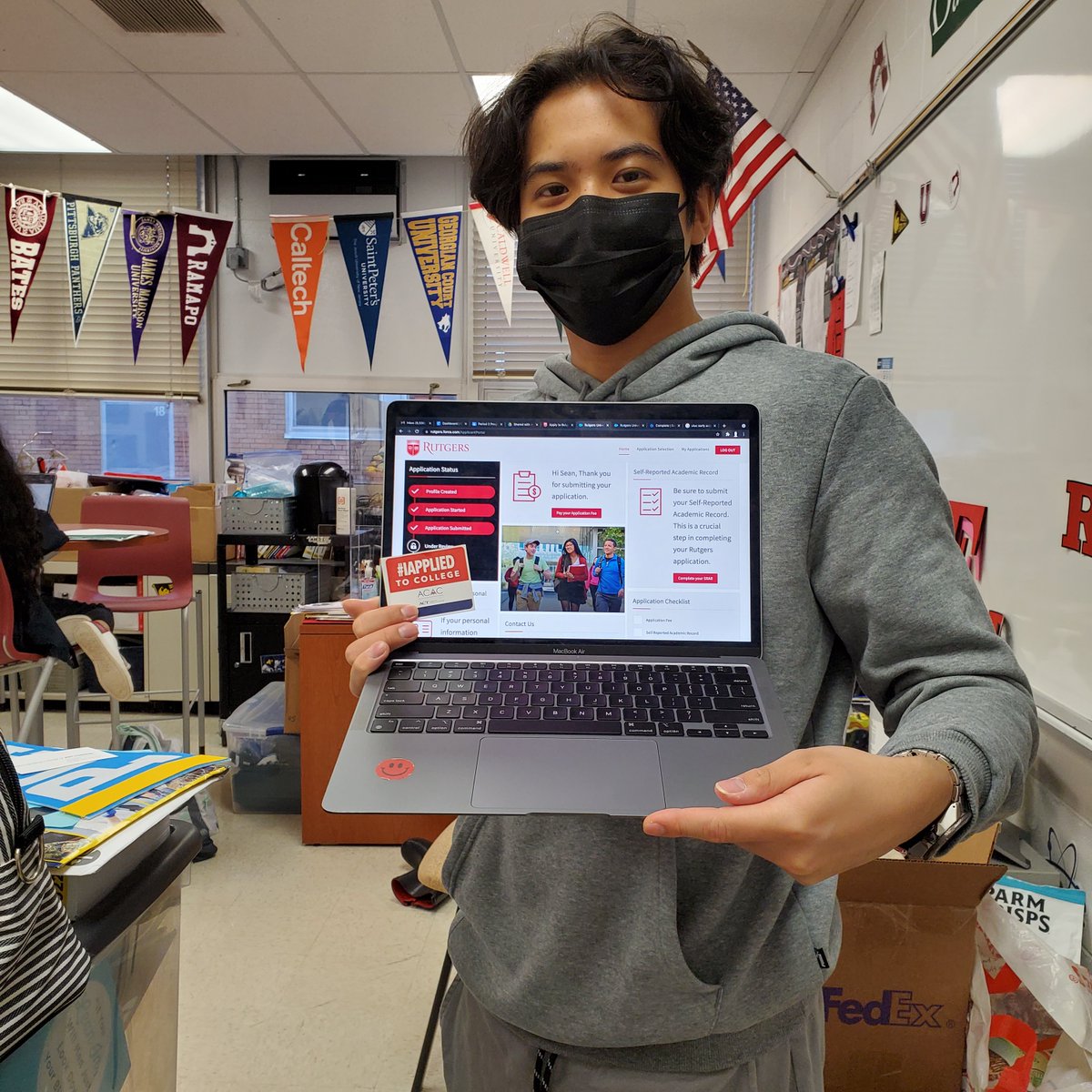 E. Agmana tweet media