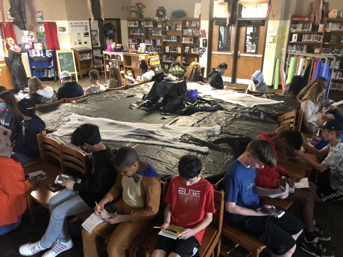 MMSOpportunity's tweet photo. A great time was had by all today in the Madras media center. Mrs. Pitts hosted a spooky day exploring mystery &amp; horror genres playing musical chairs! @Madrasreadingea @MadrasEagles https://t.co/xKmZcck0MY