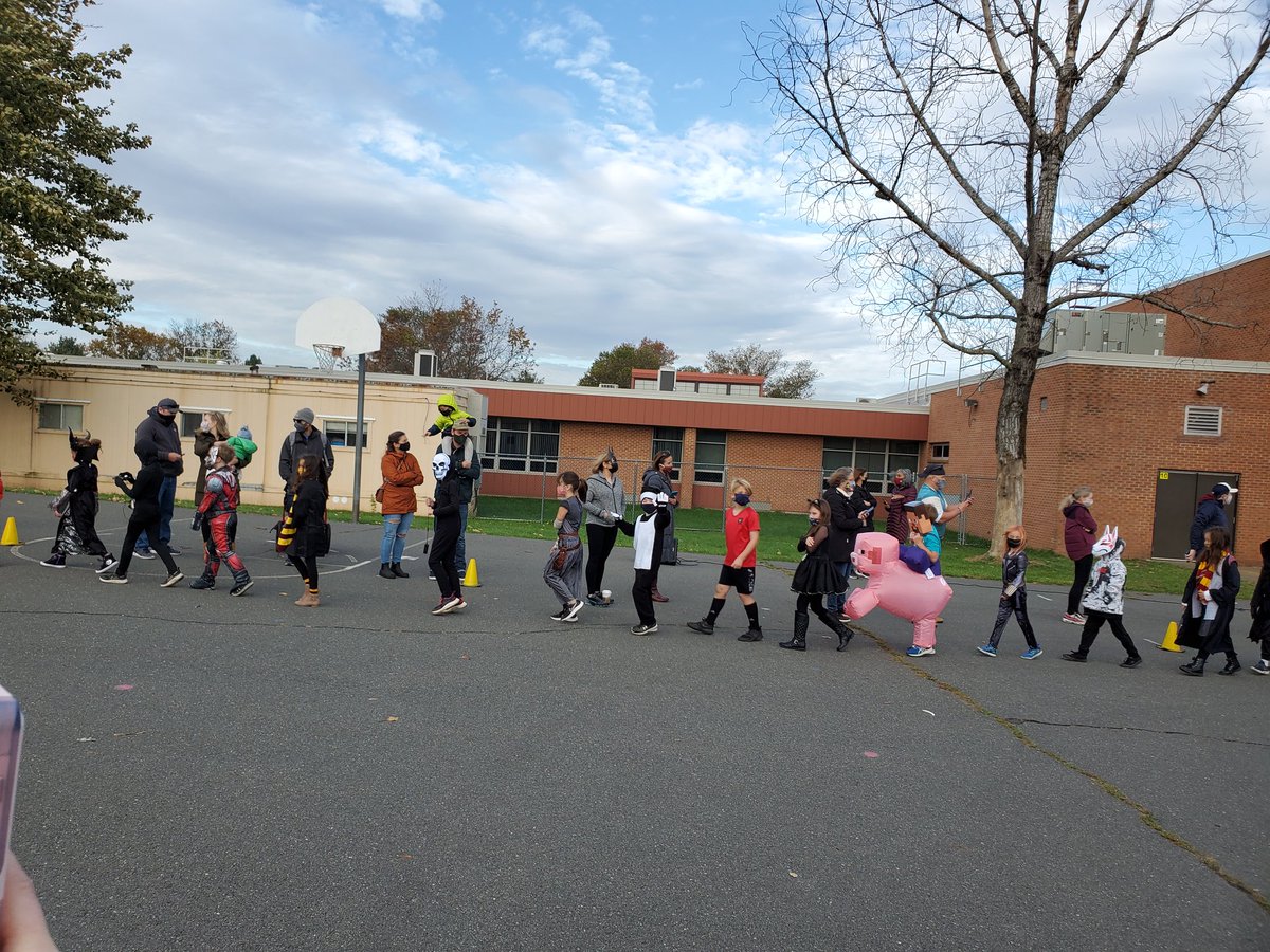#beartavernpride #3rdgradeparade