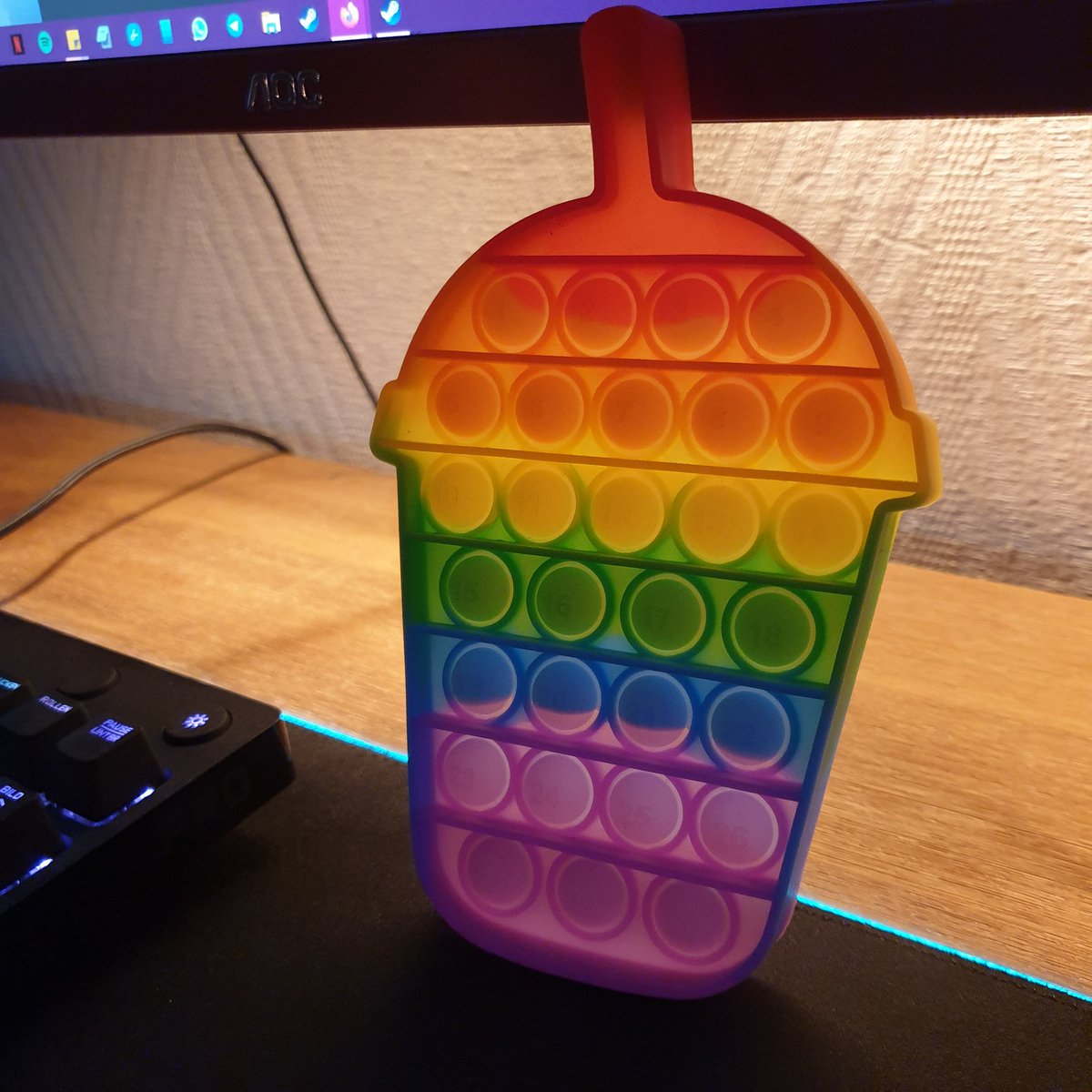 Braendtstroem's tweet photo. Das macht 'plopp' 😍
hat mir ne liebe Freundin geschenkt https://t.co/XxdqVAuU5e