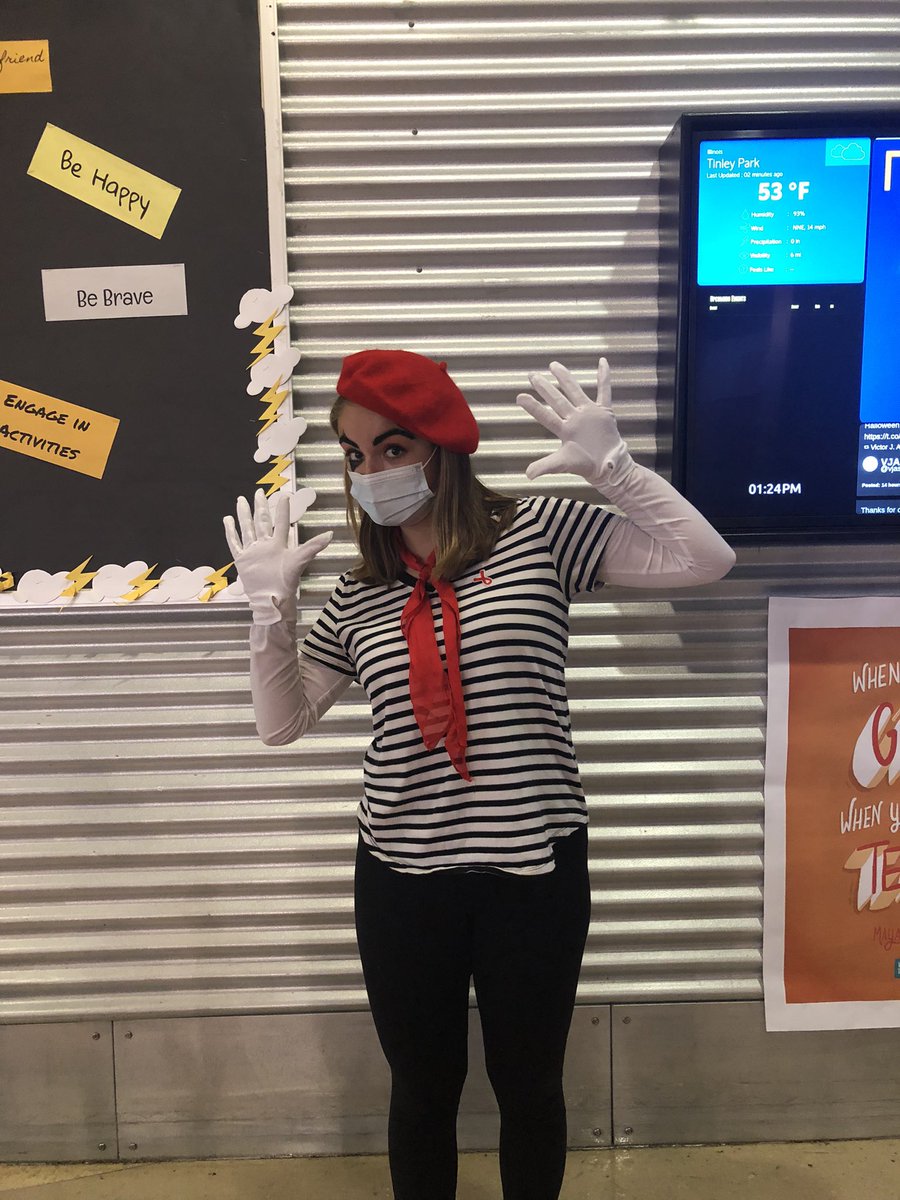 lainie2134's tweet photo. What is the hardest thing for a mime to do??

Think outside the box🤪

@AbirOthman @MrsWest_VJA @AndrewHS_d230 https://t.co/I2mgHGHLtq