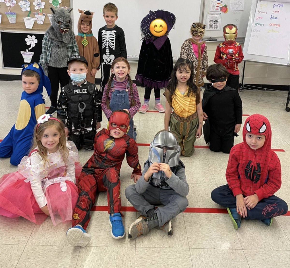 Happy Halloween!!🎃👻 from <a href="/mshumbyCHE/">Ms. Humby</a> kindergarten class at <a href="/cowanelementary/">Cowan Heights School</a> Have a fun and safe Halloween weekend everyone!!🧡🖤