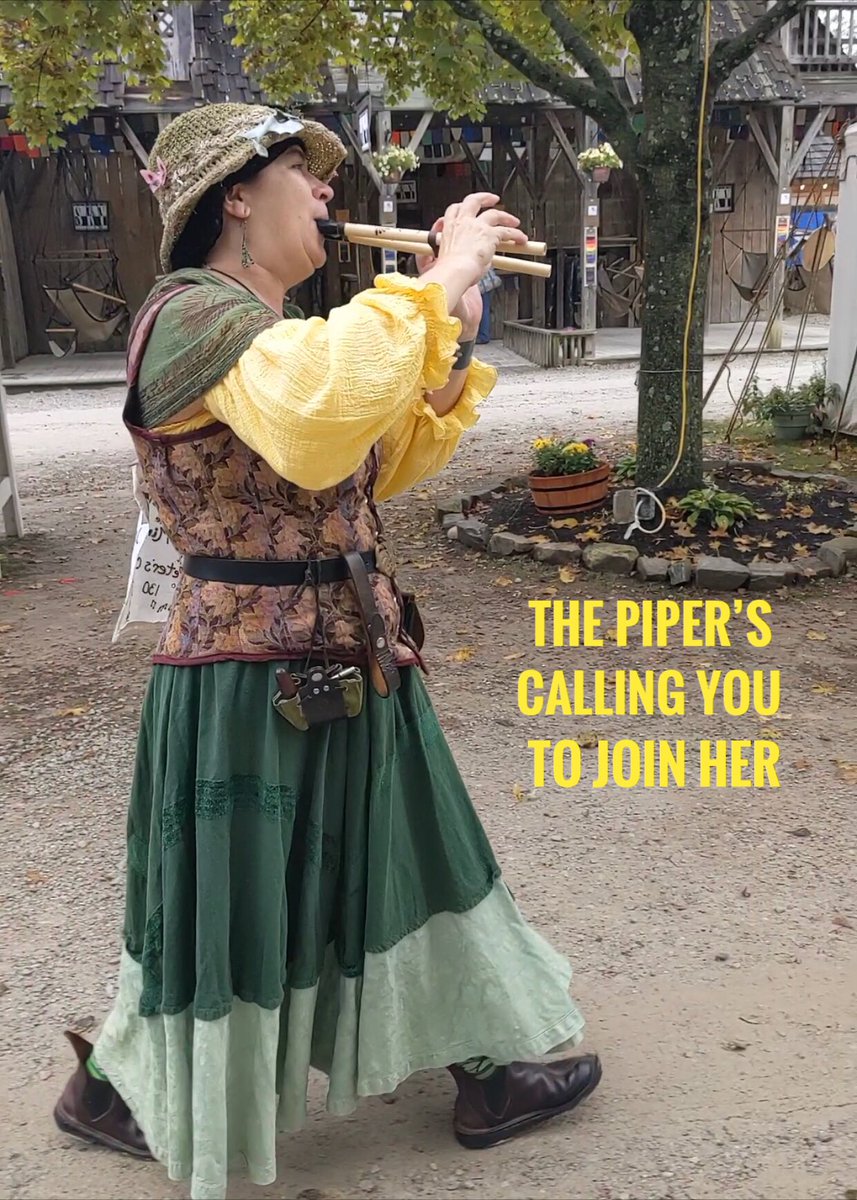 Harper_Minstrel's tweet photo. It’s the final weekend of the 2021 Ohio Renaissance Festival! @OhioRenFest https://t.co/MUbdED99tr