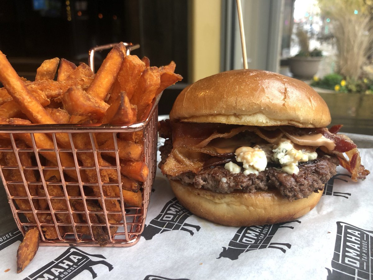 Have fun with your Friday! Stop by &amp; try our our blue cheese bacon burger &amp; sweet potato fries!🙌
