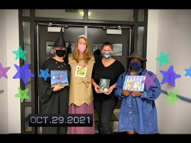 #OctoberRollsAround and it is #BookCharacterDayatHSE   📕📗📘📙

<a href="/HembreeSprings/">Hembree Springs</a> <a href="/petersonleslie3/">Mrs. Peterson - 2nd Grade</a> @stevens2ndgrade <a href="/LisaTejada5/">Lisa Tejada</a>