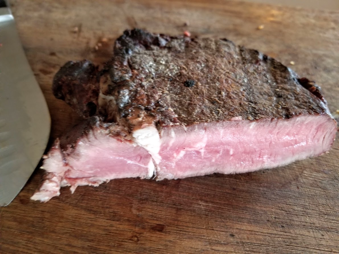 diabeteswarrior's tweet image. Brunch!  6 oz of sirloin and 3 oz of cheddar... no it's not ice cream! 

This was dinner last night as well. 🙂 

The cheese brand is Imperial, it's got a great sharp cheddar flavor. 

 @junkjunkee  #SimpleFoods