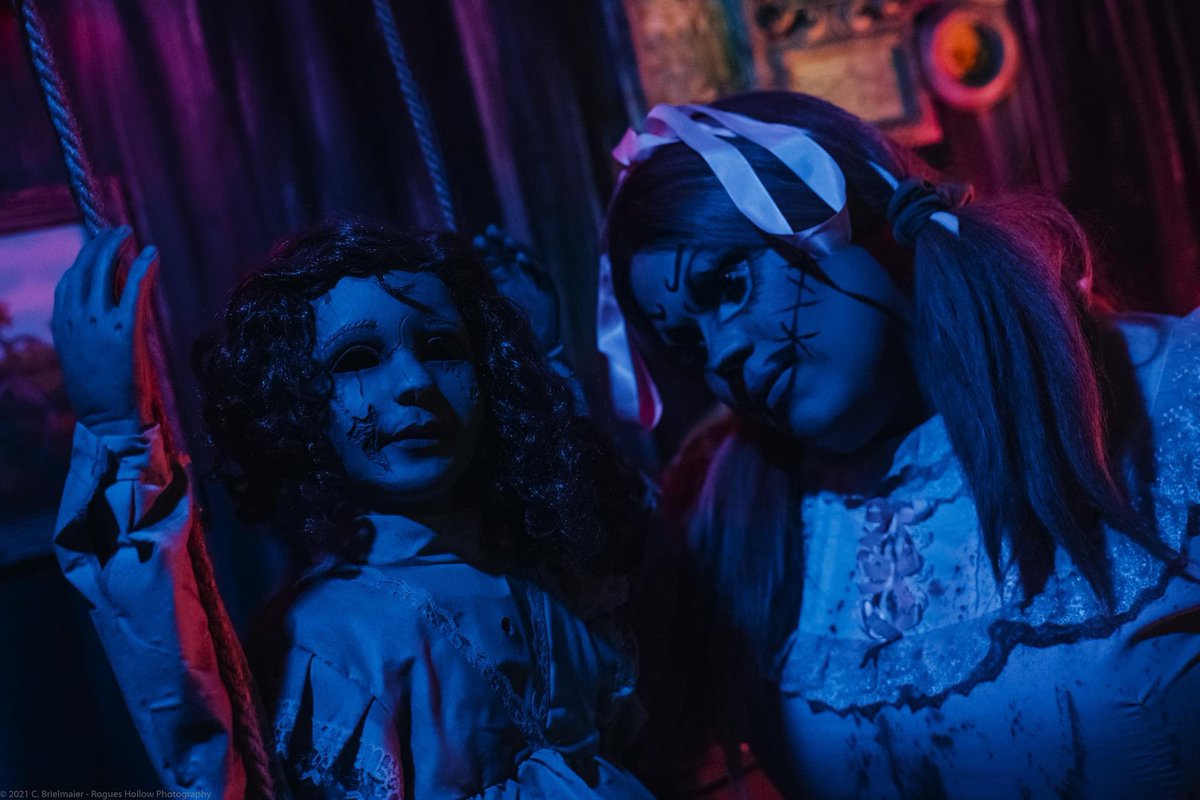 FrightFactoryPA's tweet photo. Fright Factory is OPEN RAIN OR SHINE! Please be careful if you are heading to the Fright Factory tonight! 

We open at 7:30pm! 🎃 https://t.co/Cvm6BILErH