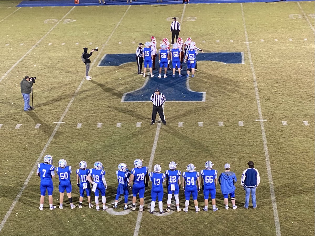 TrionElemSchool's tweet photo. Let the Big Dogs eat! #Seniors https://t.co/MUZe1ap54v