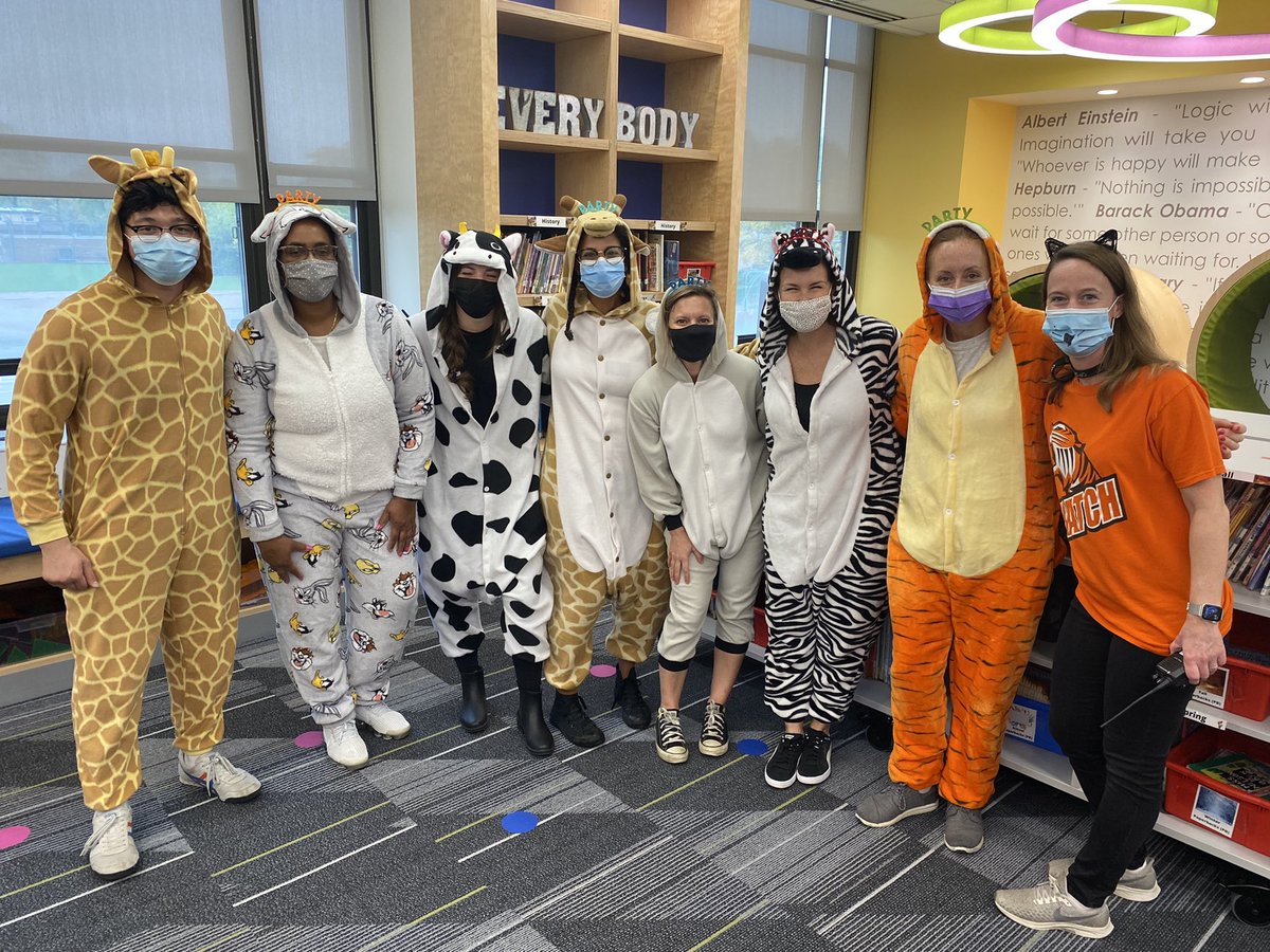 the_MsPolley's tweet photo. Hatch teachers ROCKED Halloween!! 

Plants, party animals, and a whole lot of fun!! Zoom parade was a success!! Thanks for all your hard work everyone and for MC’ing @ms_pwinfield 

#HatchTigers
@OakPark97 https://t.co/E5MVOYyiLm