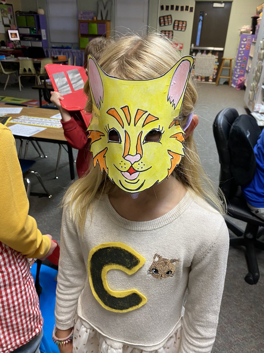 dcwmains's tweet photo. Letterland was live in our room today! We had so much fun. #letterland @hescubcats https://t.co/j8BEILNh0o