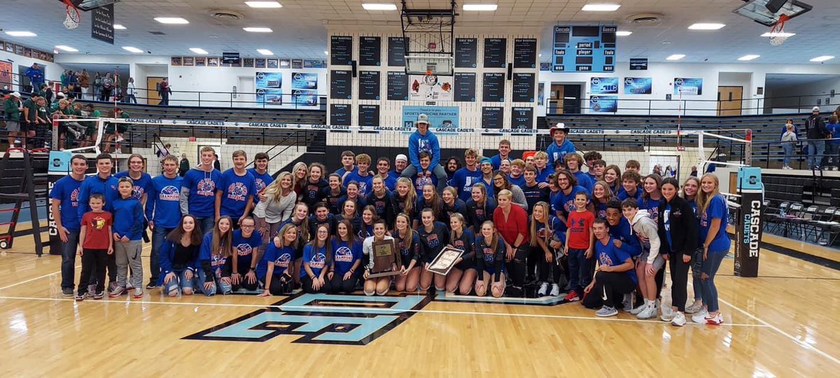 WeBoVolleyball_'s tweet photo. ‼️SEMI-STATE BOUND‼️
🔴🏐🔵🔴🏐🔵🔴🏐🔵🔴🏐🔵
We have purchased several gas cards 🚙💨 and lots of pizza 🍕 for our #️⃣1️⃣ fans!!!!!  
See you at Jasper High School @ 4:00PM! 
#NotDoneYet #BestCheerBlockInIndiana https://t.co/3ilxpp519M