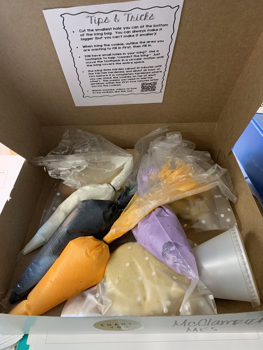 SilviaESOL's tweet photo. My 1st grader, Kindergartener, and I had a great time decorating cookies with our Bluebird Cuisine cookie kit! 🎃👻 Thank you @marlee_barton and students! @FTSchools https://t.co/gK3v9XF2g9