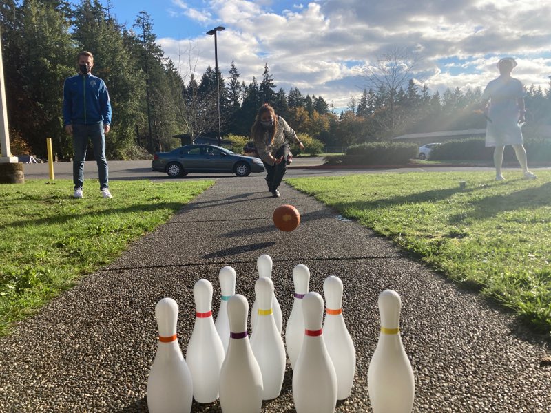 psdcomms's tweet photo. The rain cleared just in time for our October staff meeting at the ESC this afternoon! #bingo #pumpkinbowling #halloween @psd401 https://t.co/aKP8pddsC2