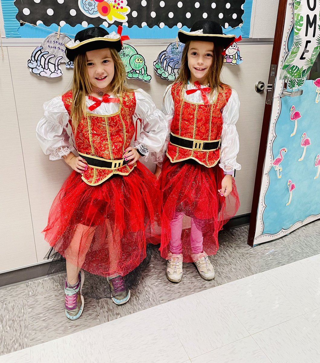 Mrs. Wroblewski tweet media