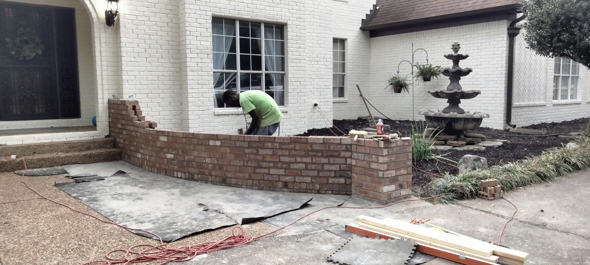 TroyBrickMason's tweet photo. Brickwork in Memphis TN https://t.co/YOrvBdGofJ