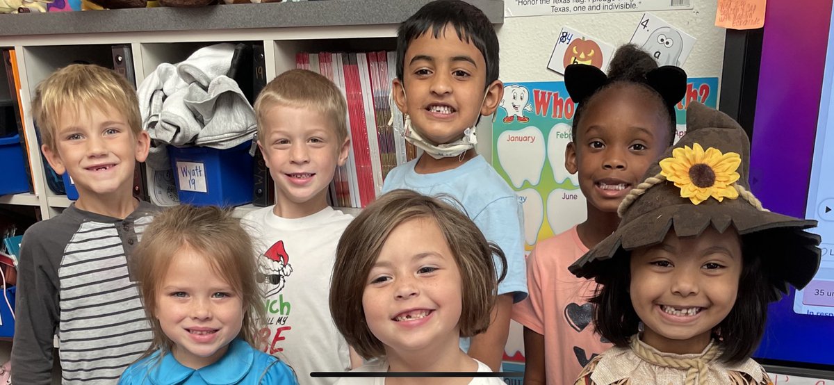 These toothless darlings! Between the seven of them, they lost 11 teeth in the month of October!!! One of them has yet another loose tooth! #walkeratwork #walstars #thetoothfairyhasbeenverybusy