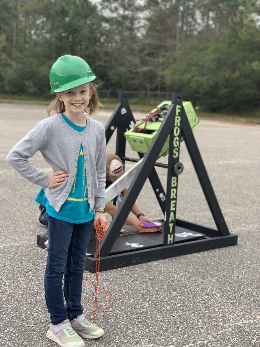 clpoiroux's tweet photo. Good luck to our girl who will be representing for @CollierES and a big “THANK YOU” to her family for allowing us to be a part of the fun today! #GirlsInSTEM #KidsinEngineering https://t.co/H4QoMS5eoQ