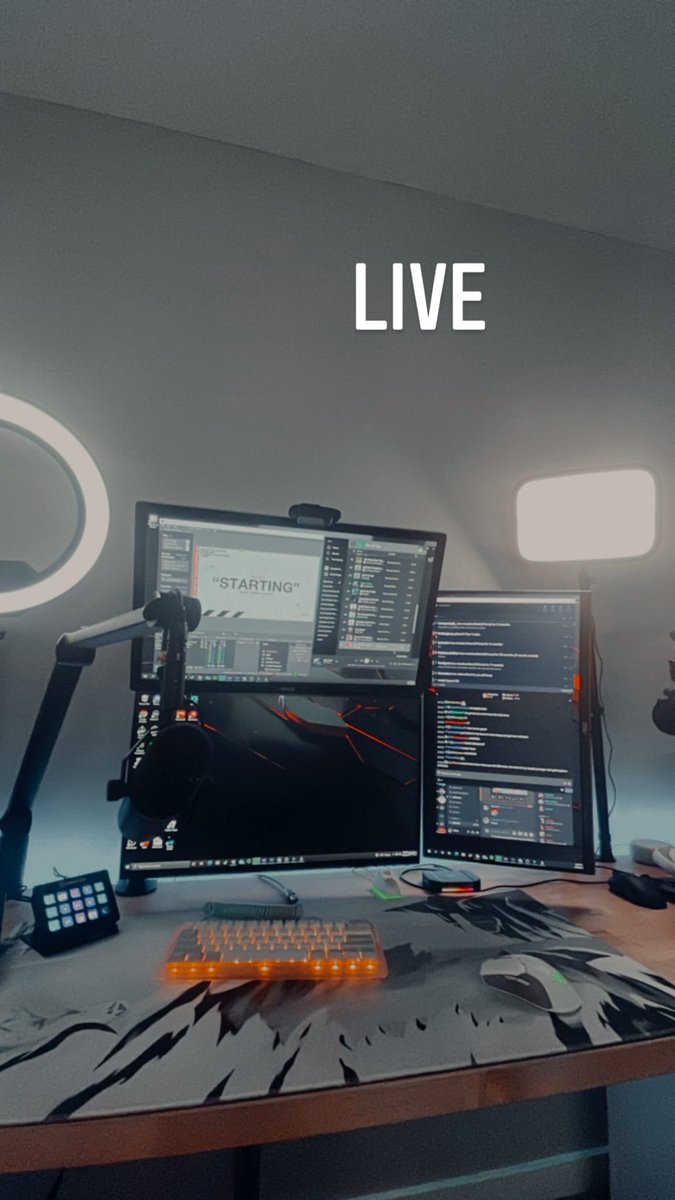 jakestv_'s tweet photo. SUBATHON https://t.co/QUDvSBrFfT https://t.co/zamygoi8hs