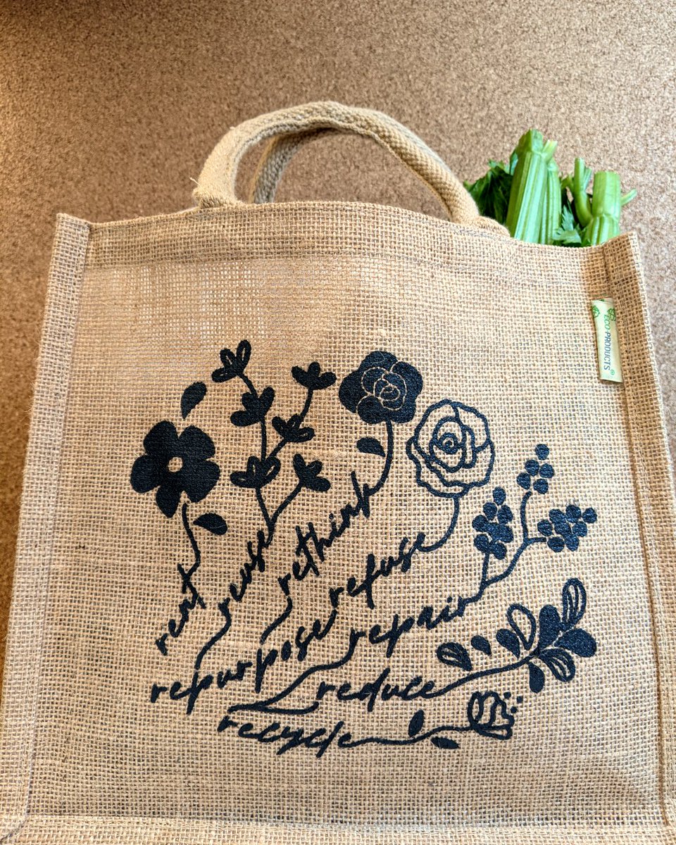 OwlBeeCo's tweet photo. Coming soon - our ethical, sustainable, reusable jute shopping bags! 🛍 Can't wait? If you're near Bruges 🇧🇪 on Sunday October 31, come visit us at #VeganAfairs https://t.co/CJYaBbtzG3 to grab your bag to put all your goodies in! 
🦉🐝
#OwlAndBee #NewEthics #Ethical #Sustainable https://t.co/fpDed5ktkd