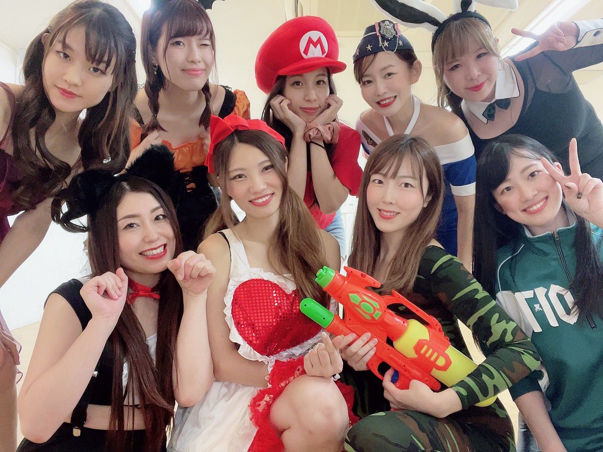 Rs__generation's tweet photo. #RsSN #Rs_generation
🎃ハッピーハロウィンPart2🎃
こちらはR'sの新しい派生ユニットのR'sSNです❤️新旧R'sメンバー混在していますが、全員R'sとしてやっていた&これから活動する仲間です✨こちらも楽しくハロウィンしてきました🥰🥰みんな可愛い❤️❤️ https://t.co/7aEQIdZP0j
