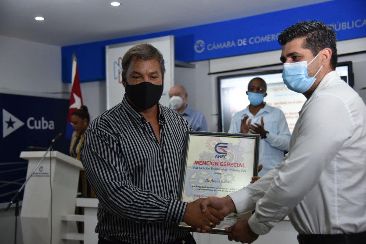 DofleiniS's tweet photo. Otorga @ANEC_Cuba mención especial a #DofleiniSoftware por la colaboración en la organización y desarrollo de la Jornada Económico-Productiva #Cuba2021🇨🇺
📷 @ACN_Cuba #TransformarParaCrecer https://t.co/Et3CVgNahV