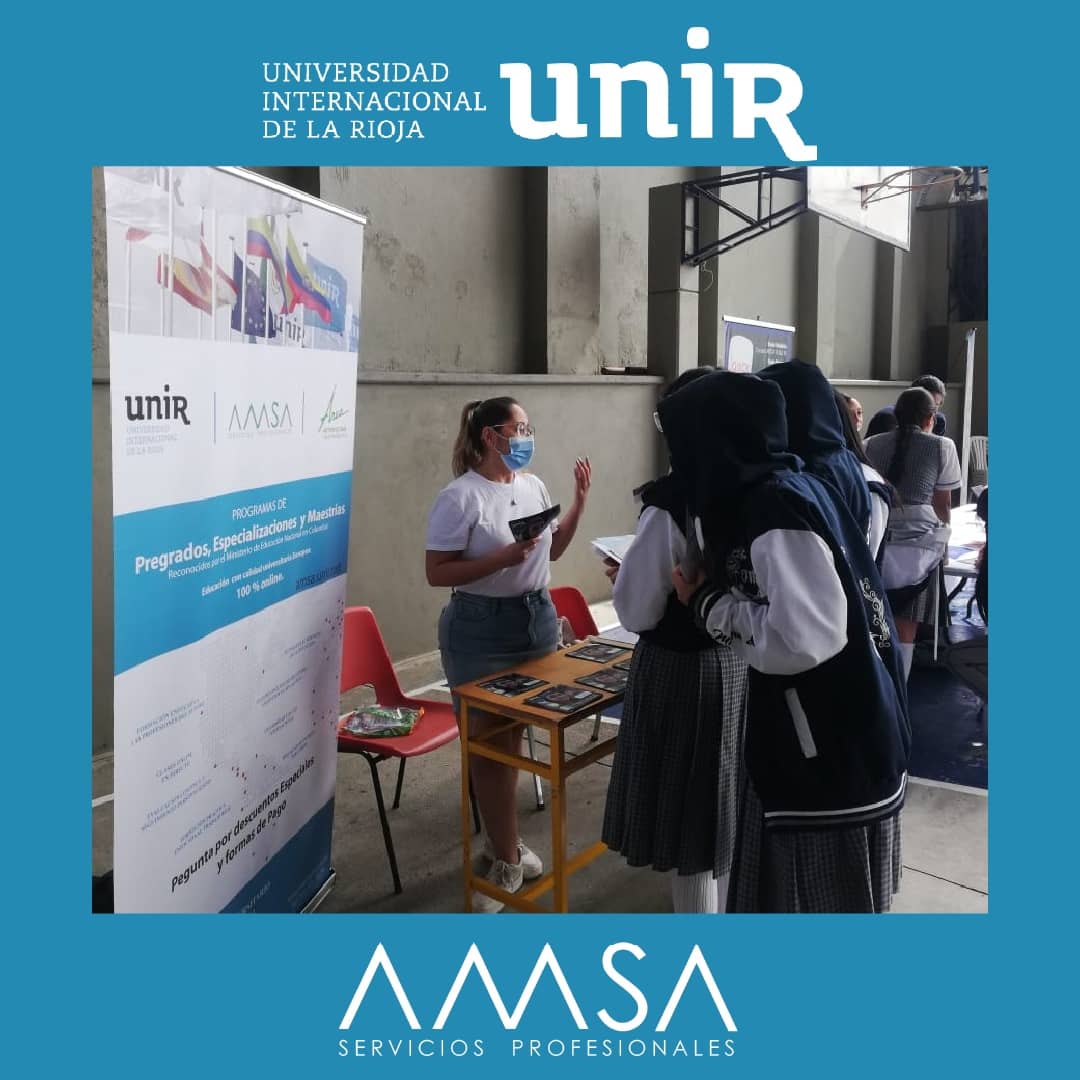 amsacsu's tweet photo. Presentes en la Feria Universitaria de la Institución Educativa Jesus María del Rosal dando a conocer los pregrados de la Universidad Internacional de la Rioja.

#feriauniversitaria  #pregrado #medellin #fundacionuniversitaria  #unir #virtual #medellincolombia💛💙❤️  #educación https://t.co/fM3zJ24nAI
