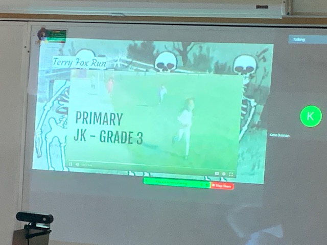 AshtonMeadowsPS's tweet photo. Ending off October with our Fall Colours Spirit Day and our Well-Being assembly! Congratulations to the all the winners! https://t.co/4RwjAs0onk