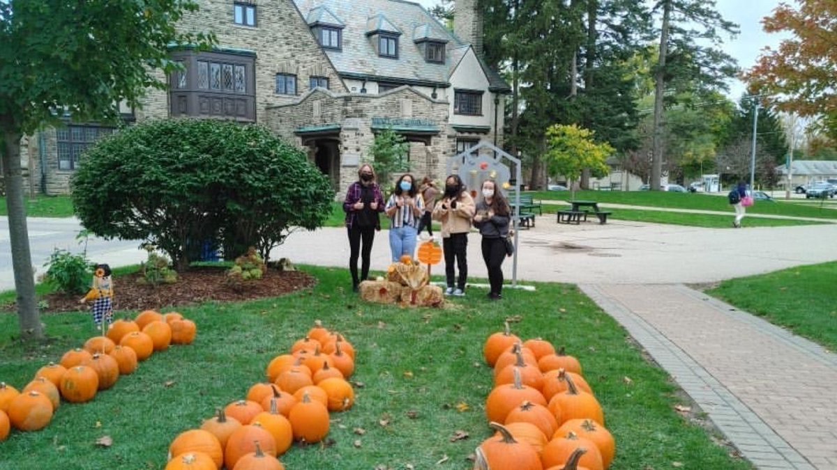 King's at Western (@kingsatwestern) on Twitter photo Happy Halloween King’s! Thanks for the great photo <a href="/KingsKamp/">King's KAMP</a> #Halloween2021 #IGoToKings Happy Halloween King’s! Thanks for the great photo <a href="/KingsKamp/">King's KAMP</a> #Halloween2021 #IGoToKings