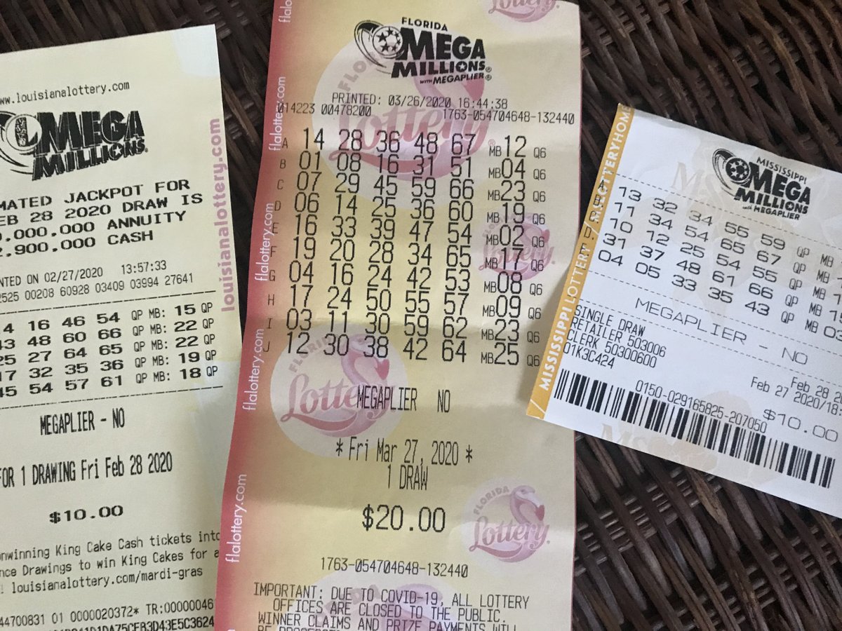 Mega Millions Drawing For 10/29/21, Friday Jackpot is $22 Million: Friday night's 10/29/21 Mega Millions jackpot is worth $22 million, with a cash-value option worth $15.4 million. https://t.co/h6DjpXRVP4 https://t.co/pCwVVjVvp3