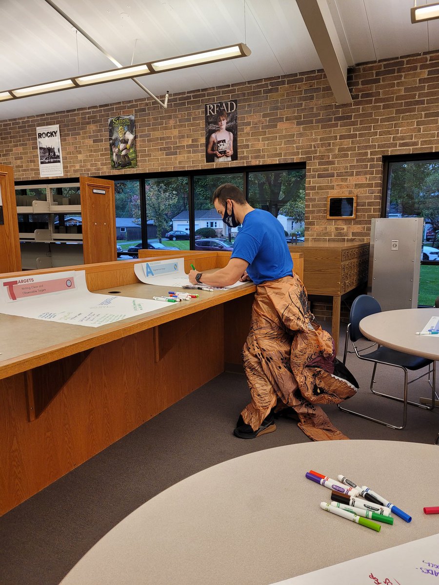 GHSICTeam's tweet image. The current 🎃 season maybe spooky &amp;amp; scary, but the insights shared for today&apos;s #TalksInTen Gallery Walk on terms of Assessment were reassuring &amp;amp; heartening in @GHSLibrary304!  @GHS_Geneva is always #GrowingTogether304 as we tackle challenges of education!