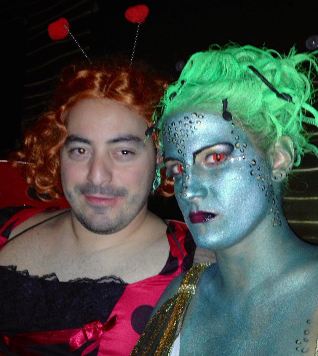 EricEremita's tweet photo. #FlashbackFriday! π»π€‘πΉβ οΈππππ¦πΉ #HalloweenStyle!
#halloweenparty #HappyHalloween #halloweencostume #NYC #StatenIsland #EricEremita #CelebrityContractor #HGTV https://t.co/8k5yDa8S8I