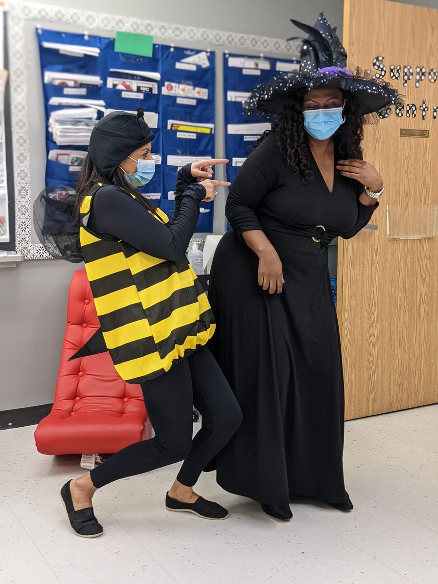 sjpflames's tweet photo. Halloween fun! https://t.co/x7JhP9yvVW