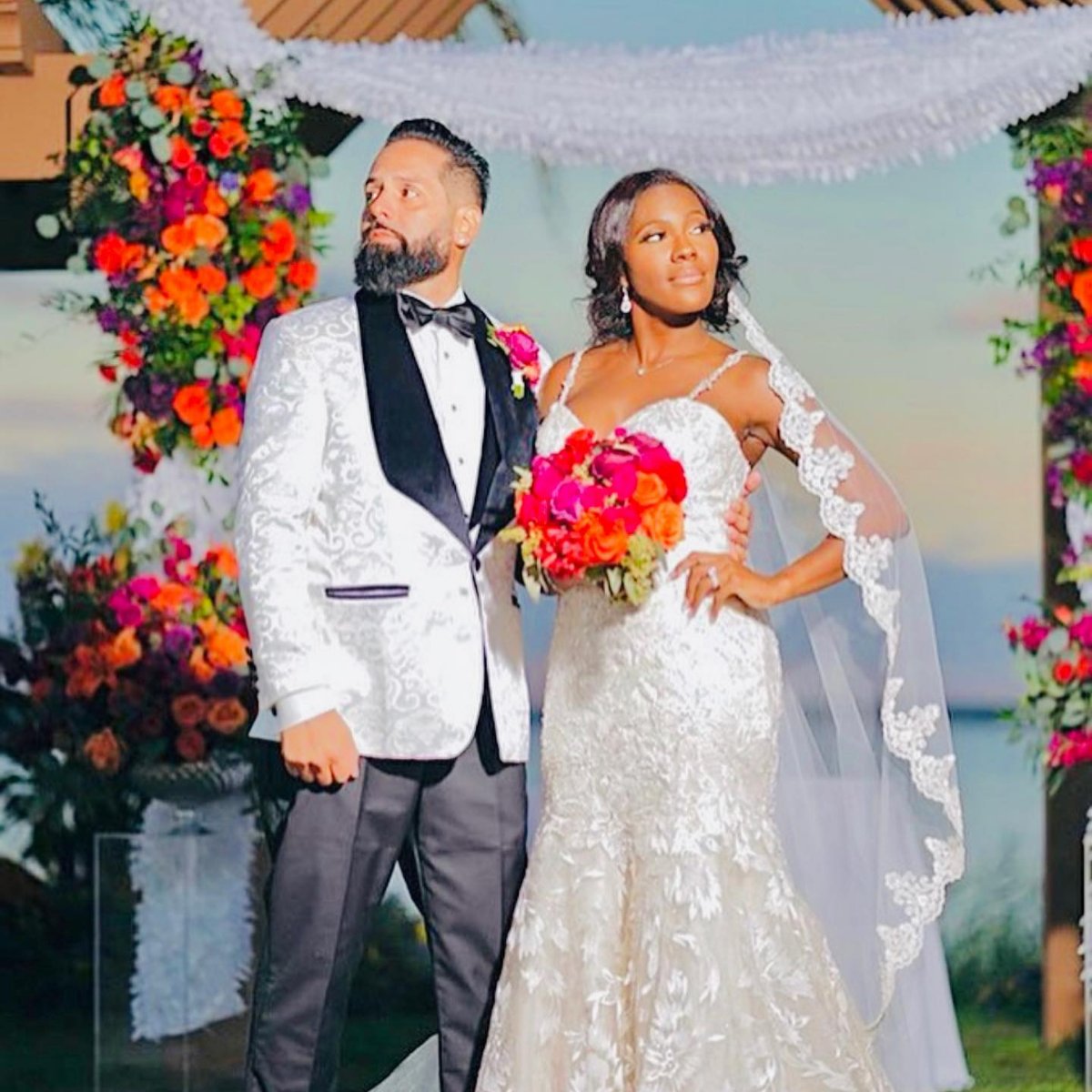 TreBellaEvents's tweet image. We create magical moments, from simple bouquets to extravagant sprays our clients and their guests are sure to obsess over.