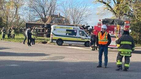 School bus carrying students overturns near Kingston Road area ift.tt/3jPNN0C #pei